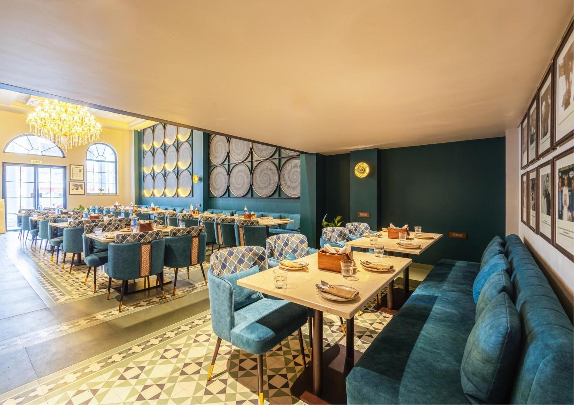 Saltstayz Autograph - Connaught Place New Delhi